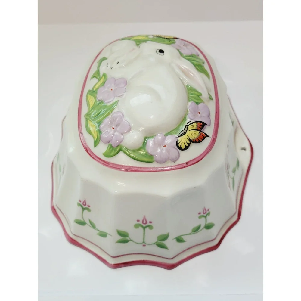 Franklin Mint Le Cordon Bleu Rabbit Jello Mold 1986 Ceramic White Pink Floral